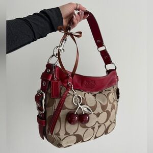 vintage Coach Zoe Shoulder Bag